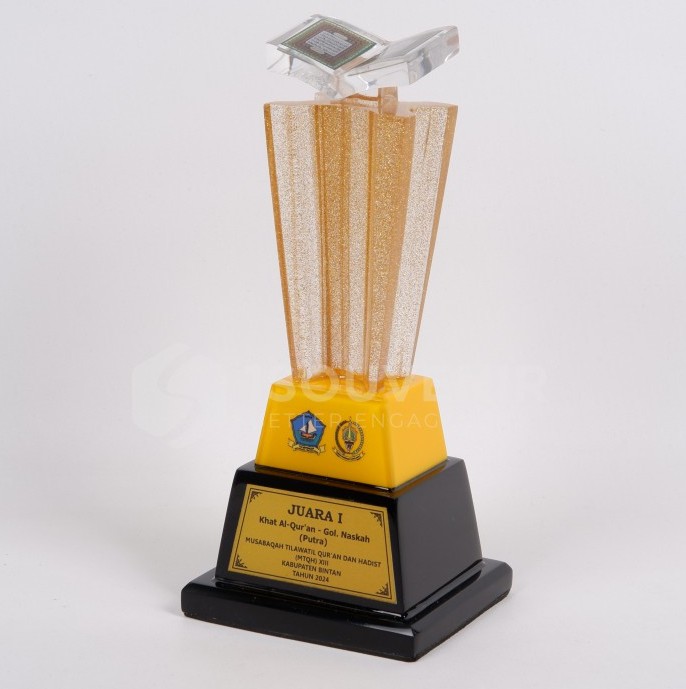 Juara 1 Olimpiade Matematika Islam